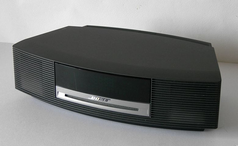 Bose Wave music system [グラファイトグレー] オークション比較