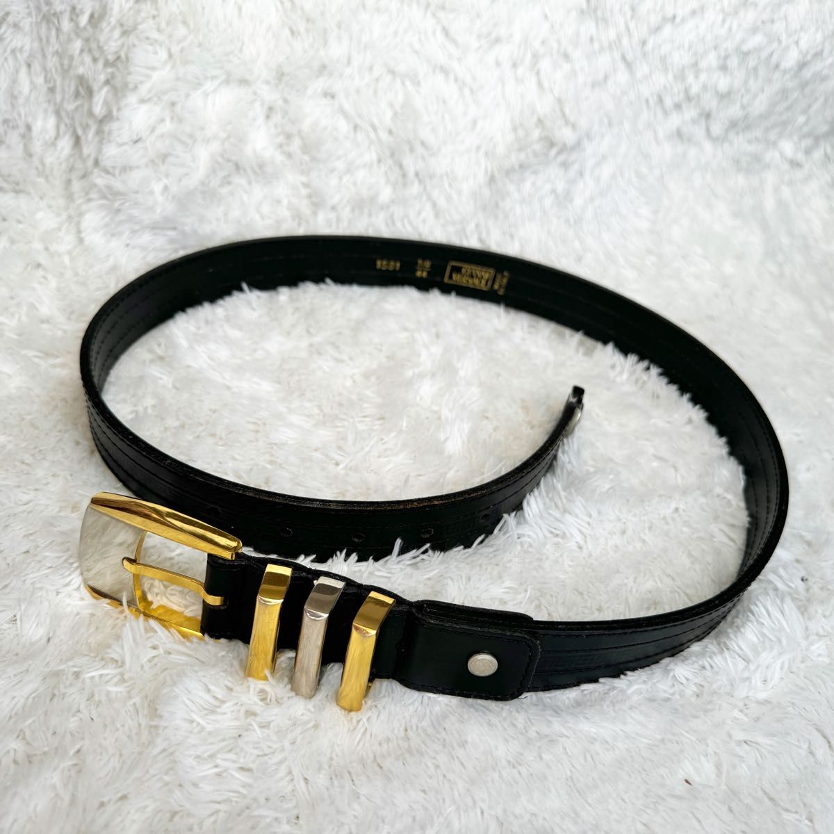 美品】ジャンニヴェルサーチ 3連 メデューサ ベルト ブラック｜Yahoo