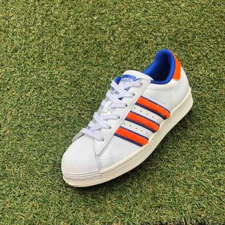 adidas（オレンジ/橙色系）のフリマアイテム一覧