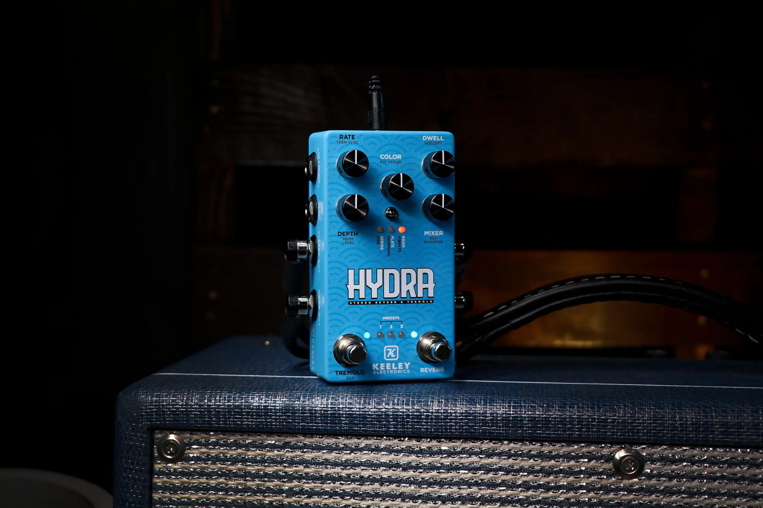 HYDRA Stereo Reverb & Tremolo - Keeley Electronics Guitar Effects