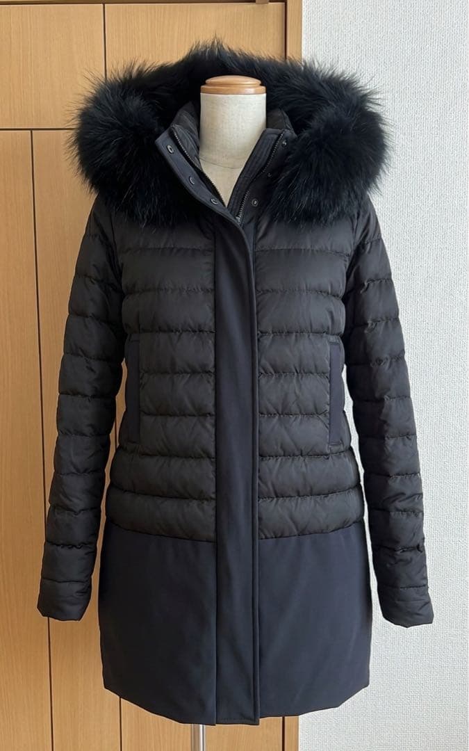 早い者勝ち 美品 Max Mara Sportsmax Code ダウンコート SPORTMAX（スポーツマックス） ダウンジャケット OTARIA レディース