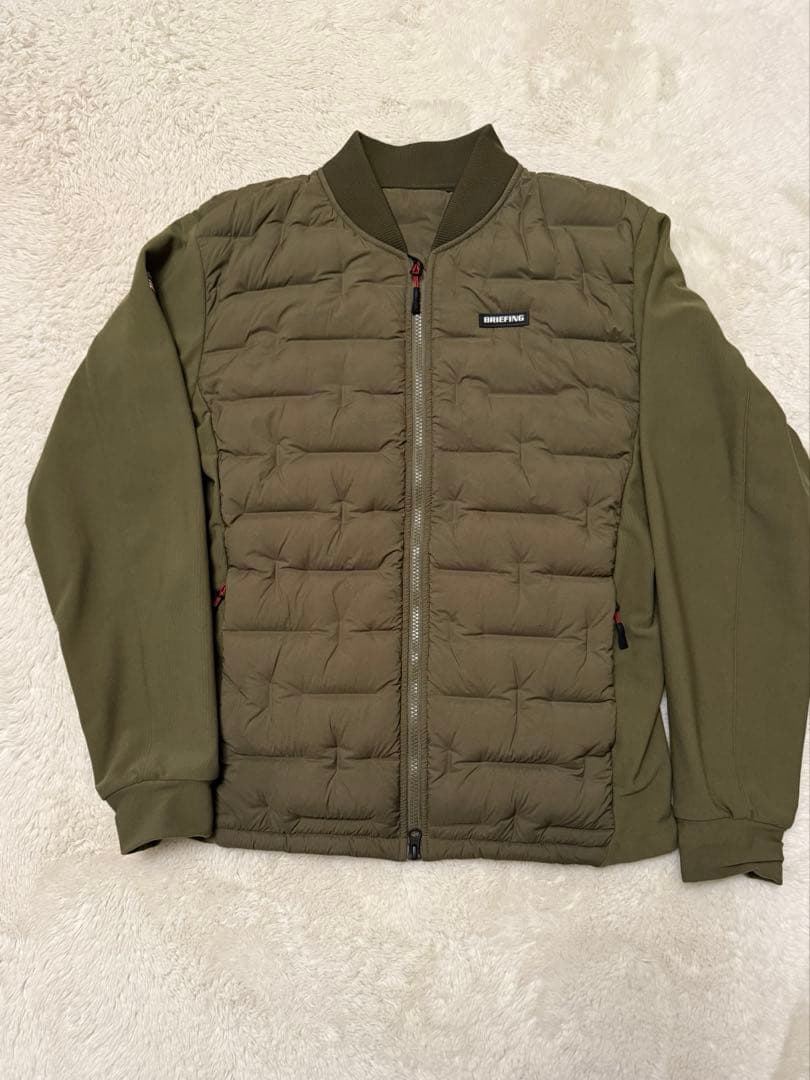 【美品】BRIEFING ダウンジャケット ゴルフ Mサイズ BRIEFING GOLF（ブリーフィングゴルフ） ブリーフィング ゴルフ HOL