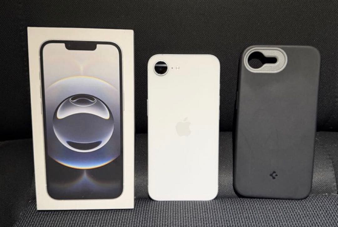 【超美品】 iPhone 16e, 512GB, バッテリー100% iPhone 16e 純正バッテリー100% 512GB Sランク : 中古スマホと
