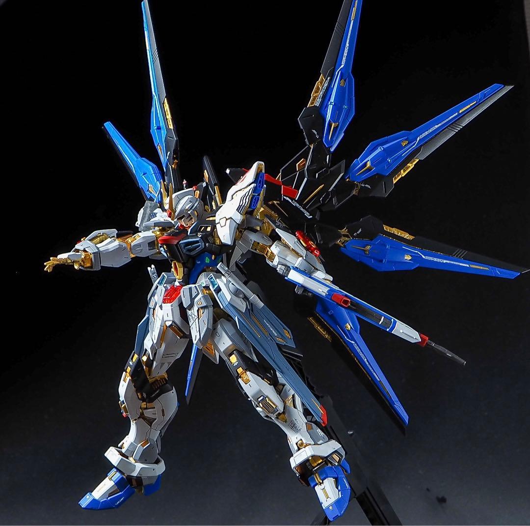 バンダイ製 MGEX ストライクフリーダムガンダム 全塗装 完成品 LED搭載