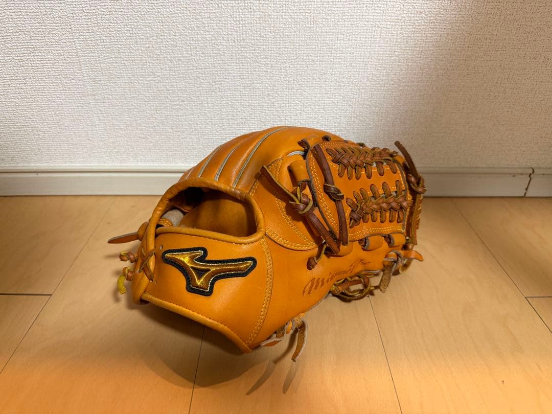 限定モデル　ミズノプロ　軟式　内野手用　クラフティッドエディション　村上型 Amazon | MIZUNO 軟式用ミズノプロCRAFTED Edition(クラフティッド